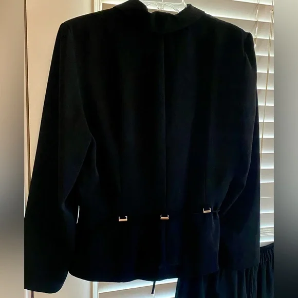 Vintage Dani Max Black Women's 2 Piece Pant Suit - EUC - Size 14 - Picture 5 of 9